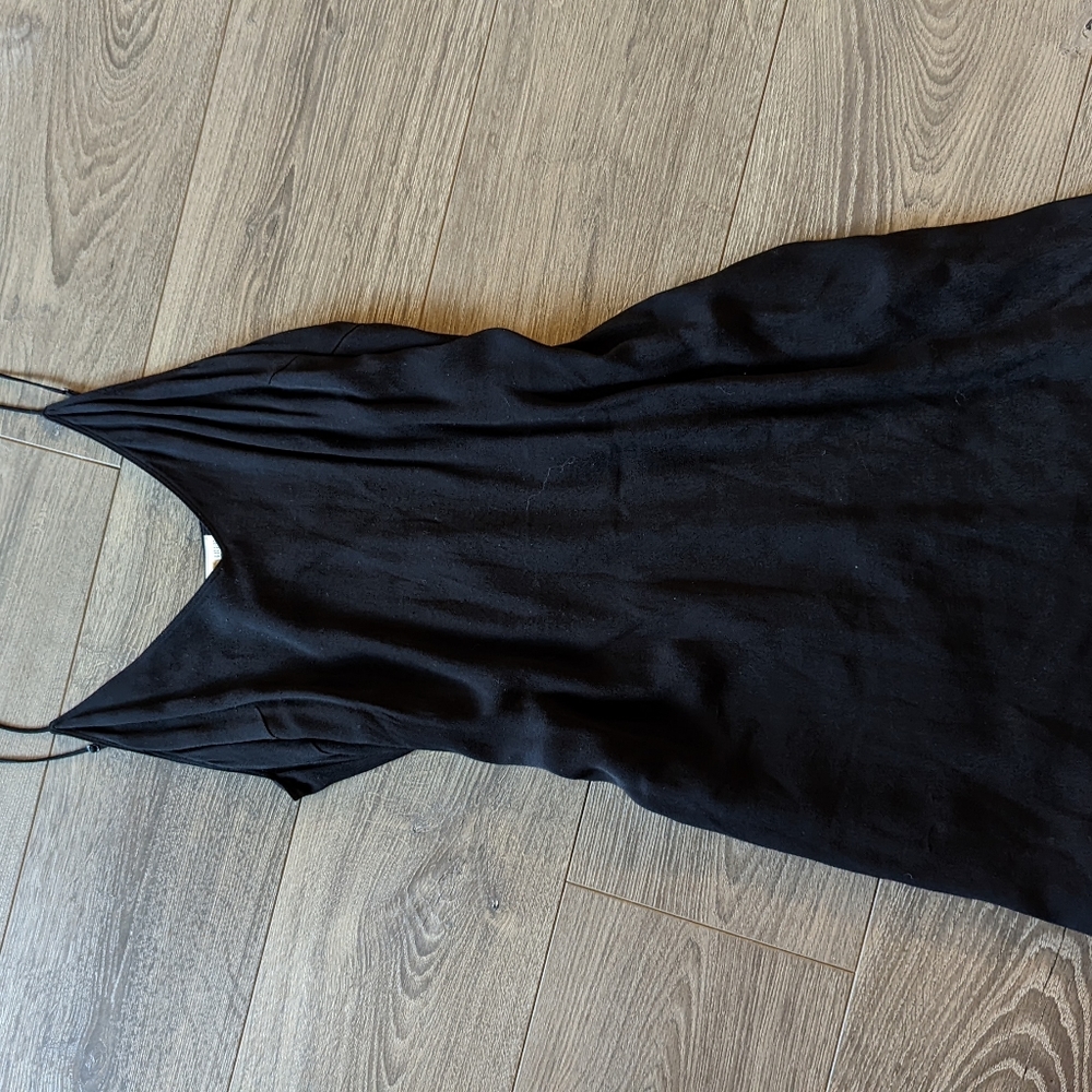 Black Aritzia dress